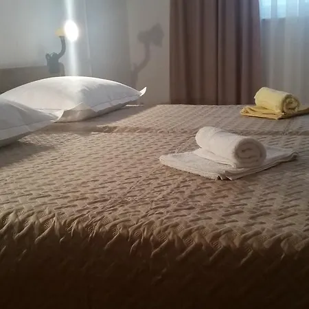 Apartamento B&k Raslina