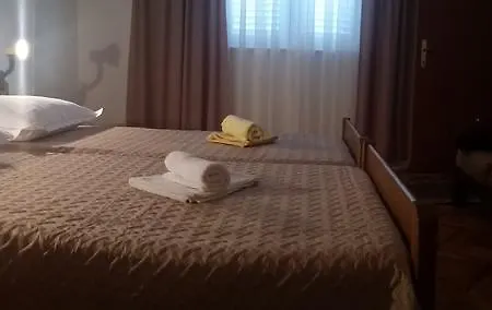 Apartment B&k *